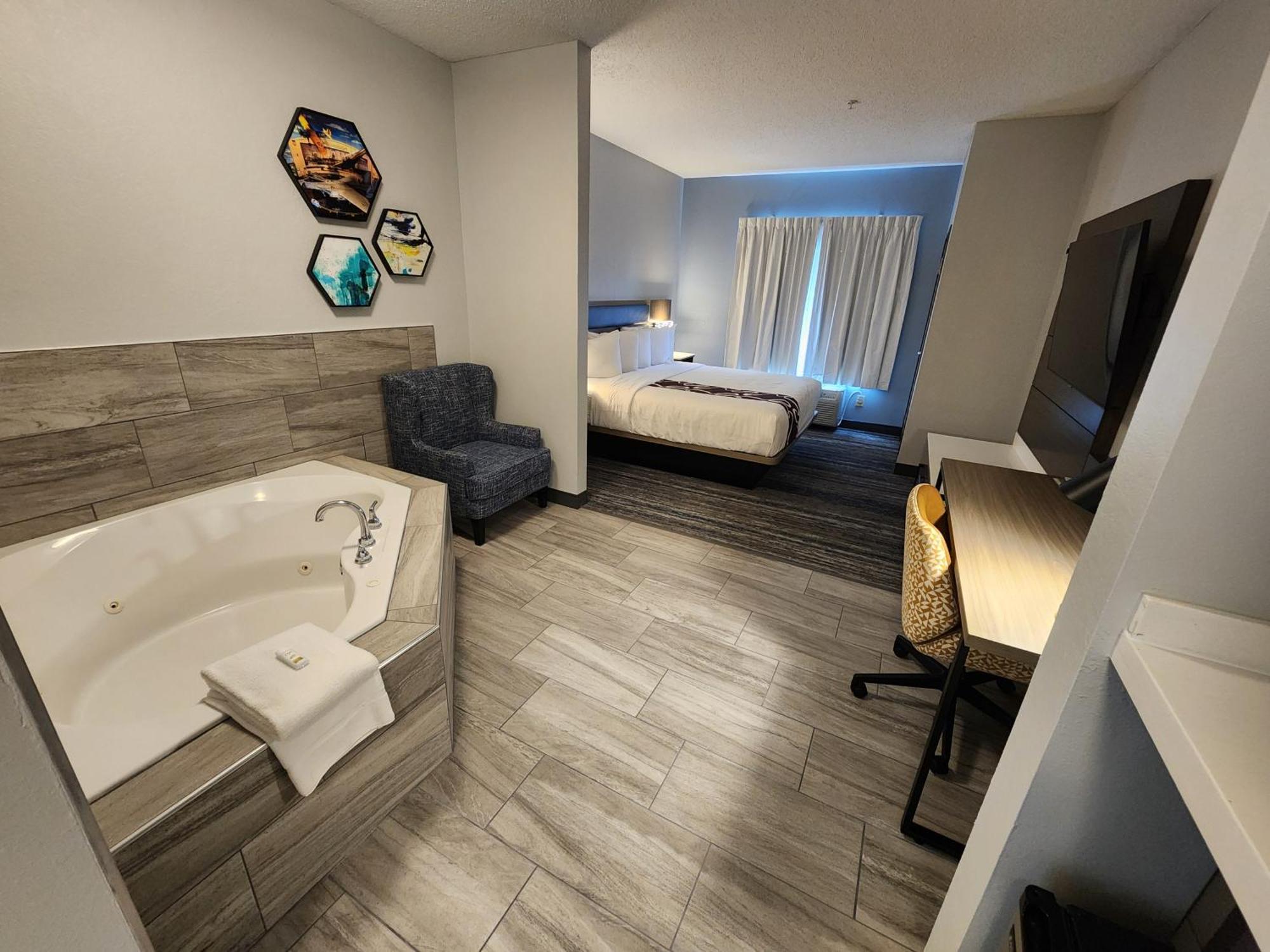 Отель La Quinta By Wyndham Warner Robins - Robins Afb Экстерьер фото